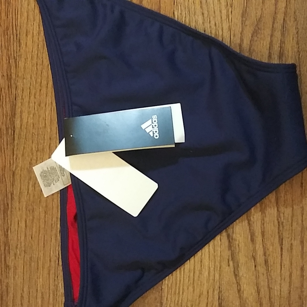 NEW Adidas bottom swim volley. - Picture 7 of 10